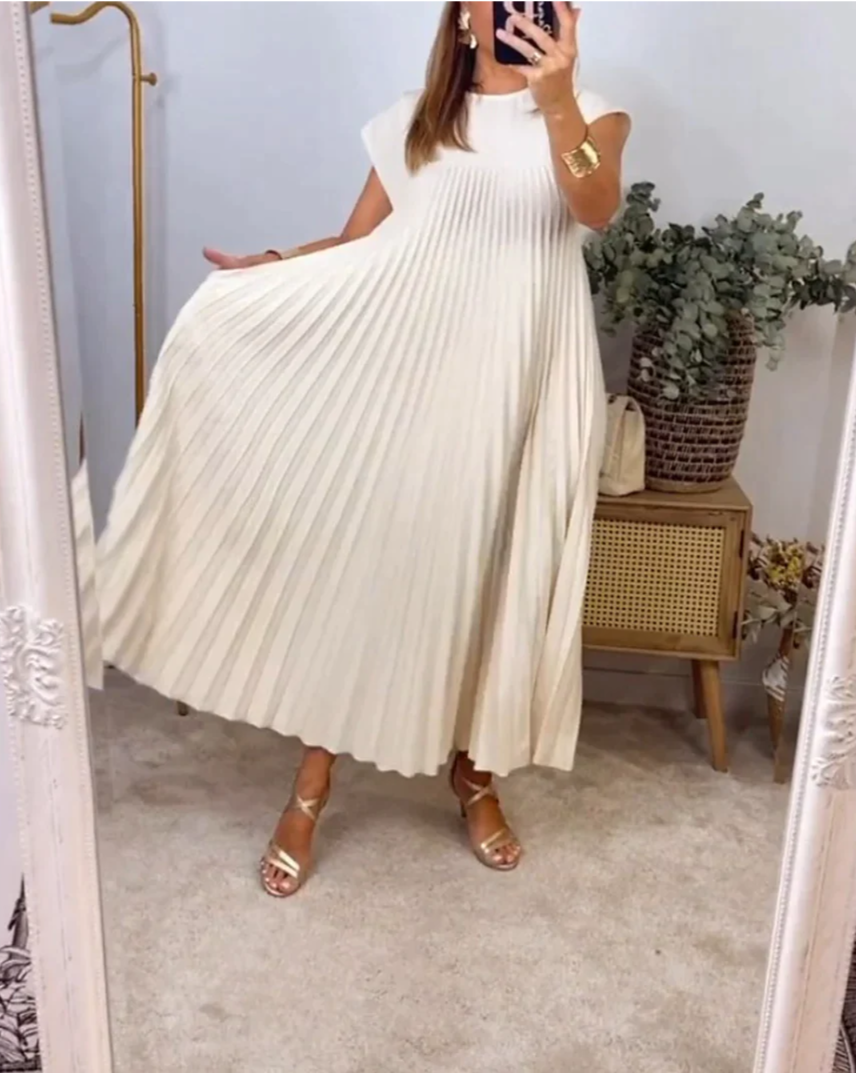 EL VESTIDO PLISADO NOVA