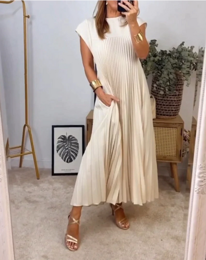 EL VESTIDO PLISADO NOVA
